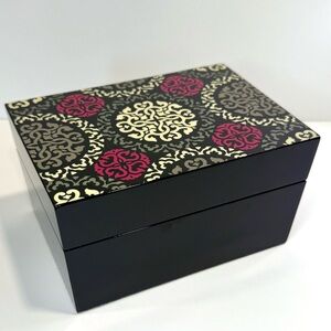Vera Bradley-Jewelry Box-Canterberry Magenta-Hard Side-Black Lacquer-Mirror-EUC